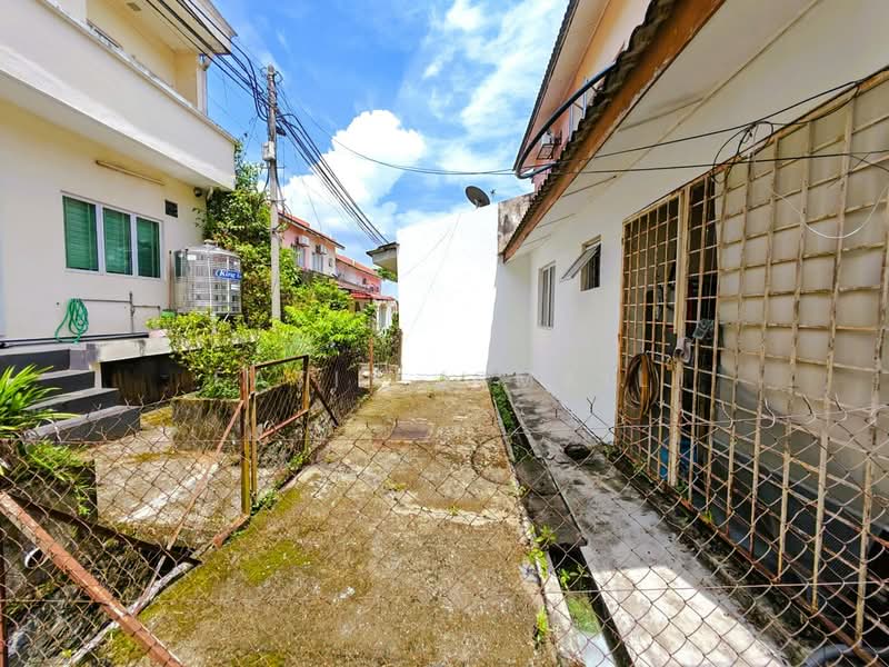 Rumah Teres 2-Tingkat untuk Dijual di Ukay Perdana (Ulu Kelang) - Fatin Ismail - Exterior - PropertyGuru.com.my