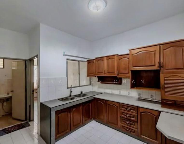 2-storey Terraced House for Rent in BANDAR PUCHONG JAYA (Puchong) - Geraldine Chan - Kitchen - PropertyGuru.com.my