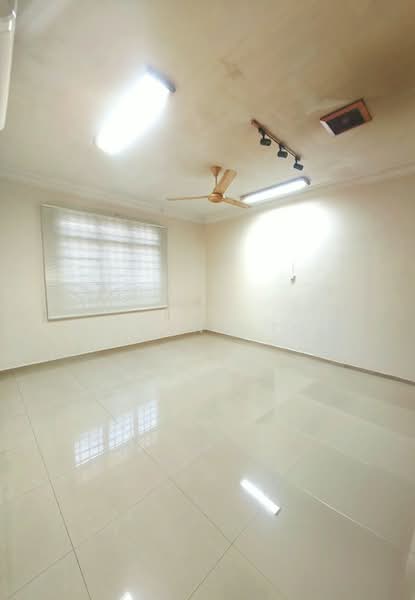 Rumah Berkembar untuk Dijual di Taman Bukit Kempas (Tampoi) - Ee Fong Toh - Interior - PropertyGuru.com.my