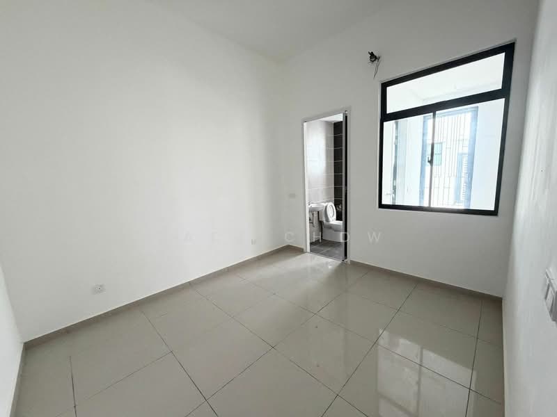 Rumah Teres 2-Tingkat untuk Dijual di Bandar Putra (Kulai) - Zack Chow - Bathroom - PropertyGuru.com.my