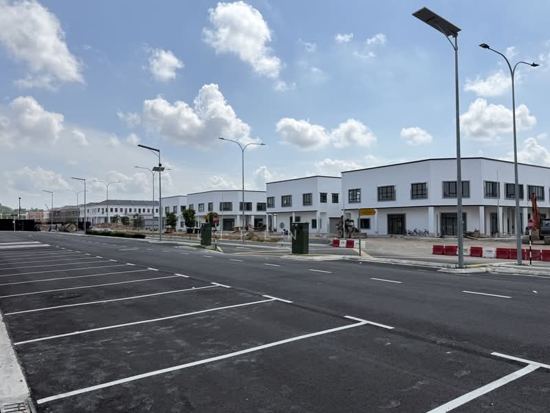 Shop / Office untuk Disewa di Kota Masai (Pasir Gudang) - Lifen . - Exterior - PropertyGuru.com.my