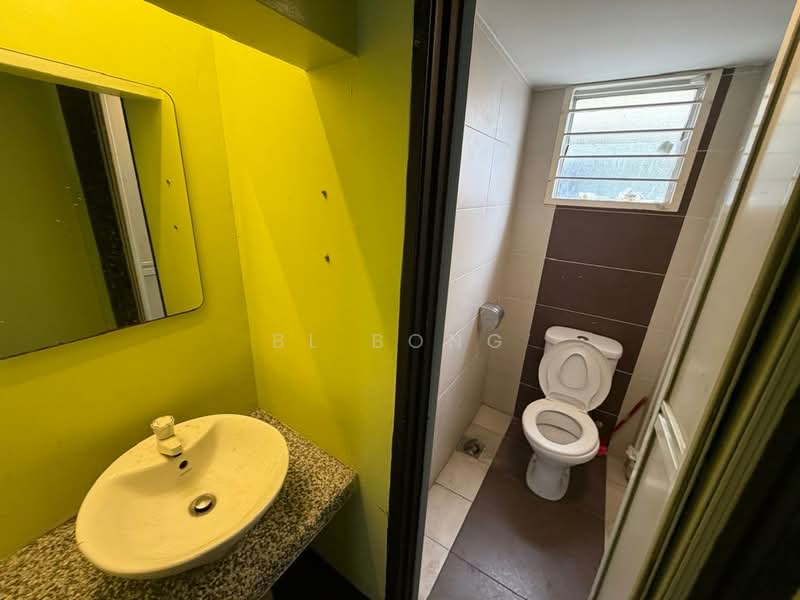 Shop for Rent in Taman Teknologi Cheng (Cheng) - BL Bong - PropertyGuru.com.my