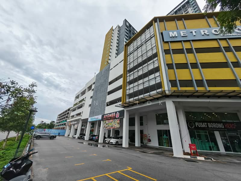 Kediaman Servis untuk Dijual di Metropol - Sunny Lok - Exterior - PropertyGuru.com.my