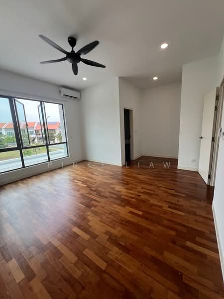 2-storey Terraced House for Sale in Alam Impian (Shah Alam) - Pinky Liaw - Living Room - PropertyGuru.com.my