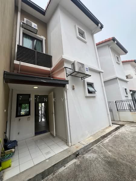 2-storey Terraced House for Sale in Alam Impian (Shah Alam) - Pinky Liaw - Exterior - PropertyGuru.com.my