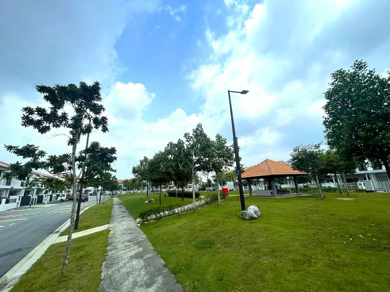 2-storey Terraced House for Sale in Alam Impian (Shah Alam) - Pinky Liaw - Exterior - PropertyGuru.com.my