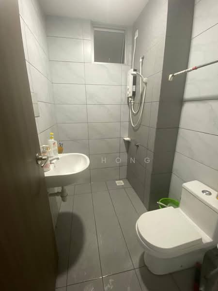 Kediaman Servis untuk Disewa di SKS Habitat - Ah Hong - Bathroom - PropertyGuru.com.my