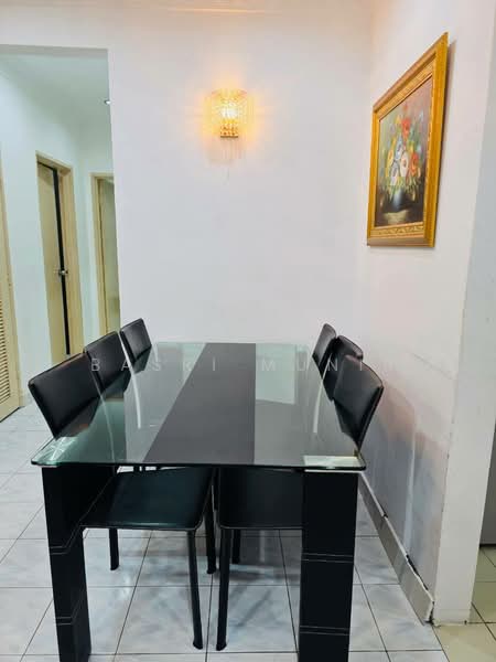 Apartment for Rent at Pangsapuri Halaman Murni - Basri Munir - Dining Room - PropertyGuru.com.my