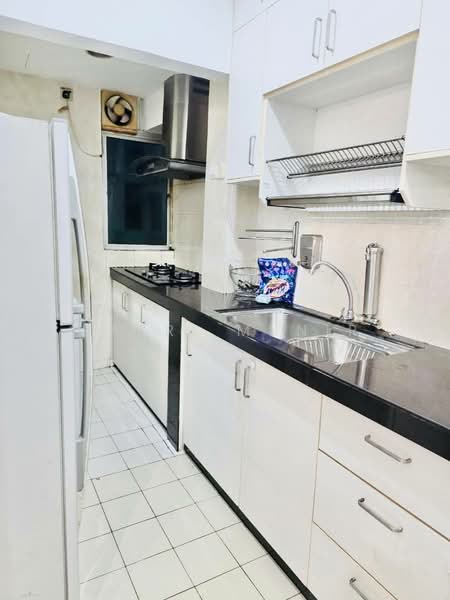 Apartment for Rent at Pangsapuri Halaman Murni - Basri Munir - Kitchen - PropertyGuru.com.my