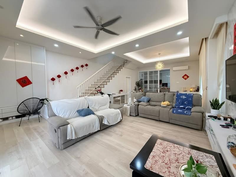 2-storey Terraced House for Sale in Taman Nusa Sentral (Iskandar Puteri (Nusajaya)) - May Lee - Living Room - PropertyGuru.com.my