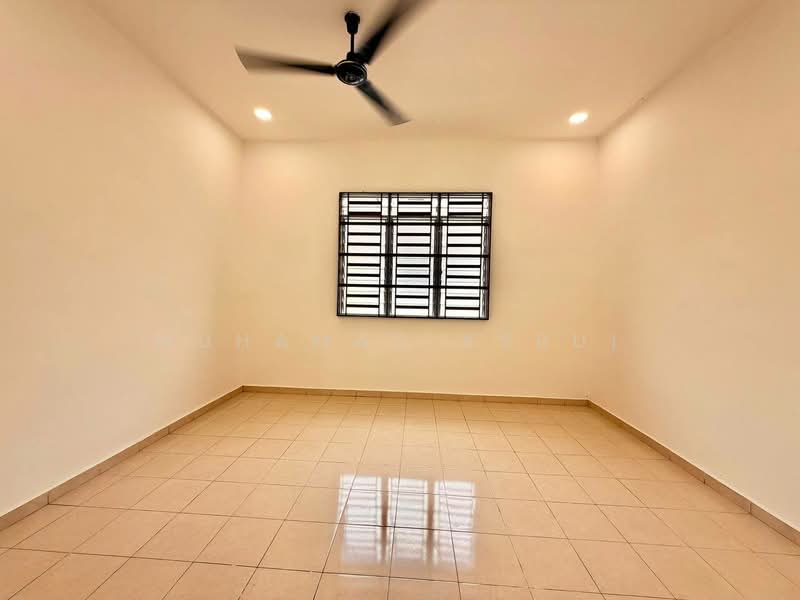 Rumah Teres 2-Tingkat untuk Dijual di Taman Sri Kluang (Kluang) - Muhamad Asrul - Interior - PropertyGuru.com.my