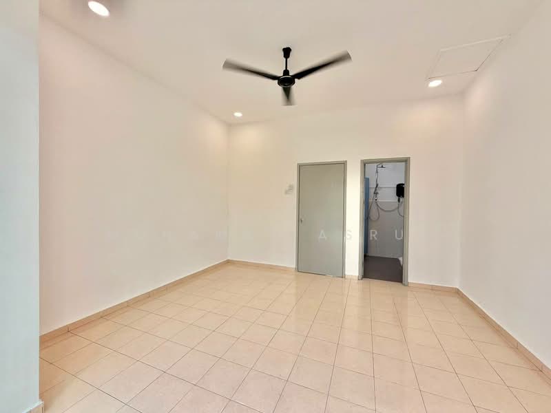 Rumah Teres 2-Tingkat untuk Dijual di Taman Sri Kluang (Kluang) - Muhamad Asrul - Interior - PropertyGuru.com.my