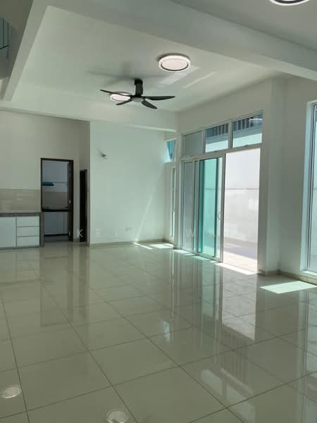Rumah Kluster untuk Dijual di Taman Nusa Sentral (Iskandar Puteri (Nusajaya)) - Kelly Wai - Living Room - PropertyGuru.com.my