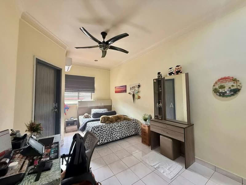Rumah Teres 2-Tingkat untuk Dijual di Bandar Damai Perdana (Cheras) - Hazeman Omar - Bedroom - PropertyGuru.com.my