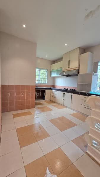 2-storey Terraced House for Sale in Taman Riveria (Samarahan) - Nicholas Tan - Kitchen - PropertyGuru.com.my