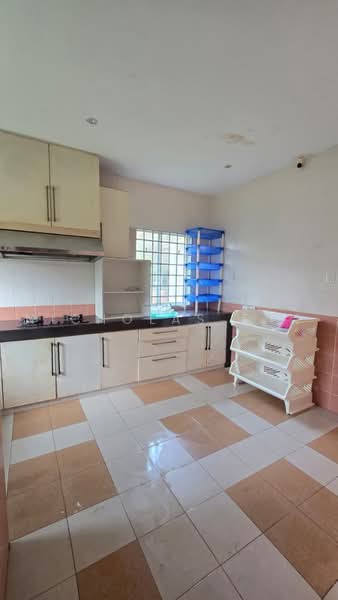 2-storey Terraced House for Sale in Taman Riveria (Samarahan) - Nicholas Tan - Kitchen - PropertyGuru.com.my