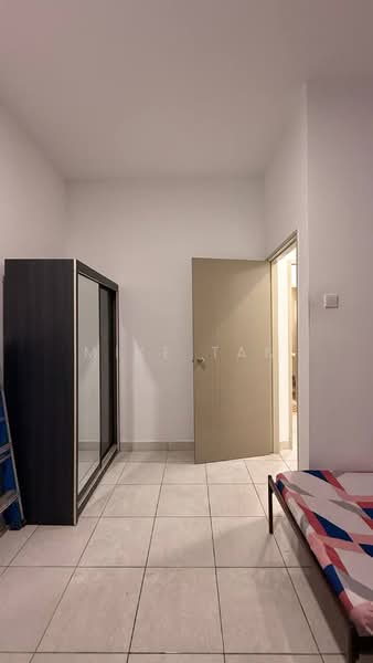 Kediaman Servis untuk Disewa di Vision City Youth City - Mike Tan - Bedroom - PropertyGuru.com.my