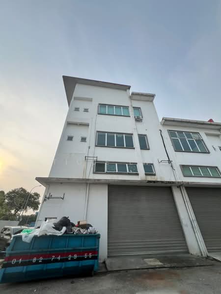 Kilang untuk Dijual di Kampung Bukit Kemuning (Shah Alam) - Tique Ewe - Exterior - PropertyGuru.com.my