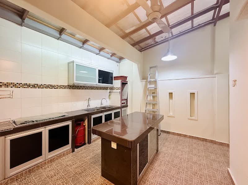 Rumah Bandar untuk Dijual di Taman Lagenda Mas (Cheras) - Jocelyn Soo - PropertyGuru.com.my