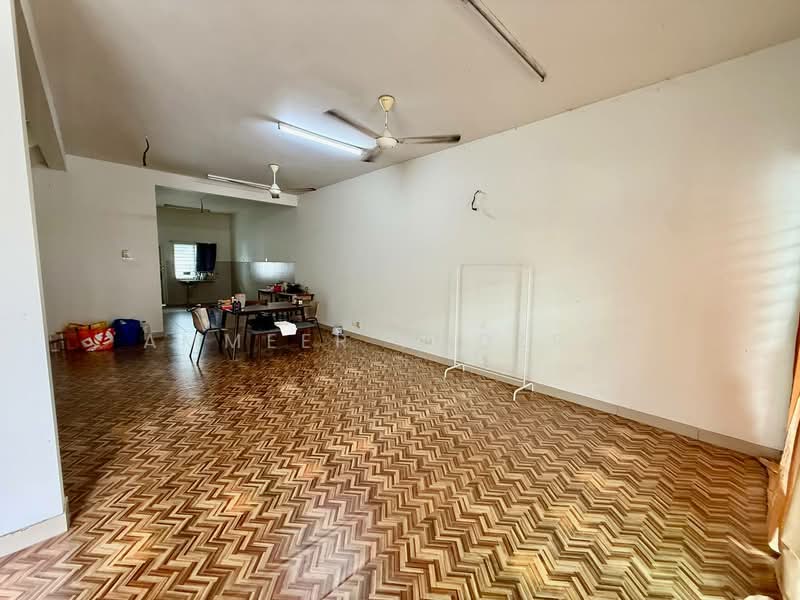 2-storey Terraced House for Sale in Jenjarom (Selangor) - Ammeer Nadzrai - Living Room - PropertyGuru.com.my