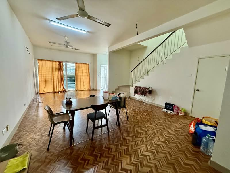 2-storey Terraced House for Sale in Jenjarom (Selangor) - Ammeer Nadzrai - Living Room - PropertyGuru.com.my