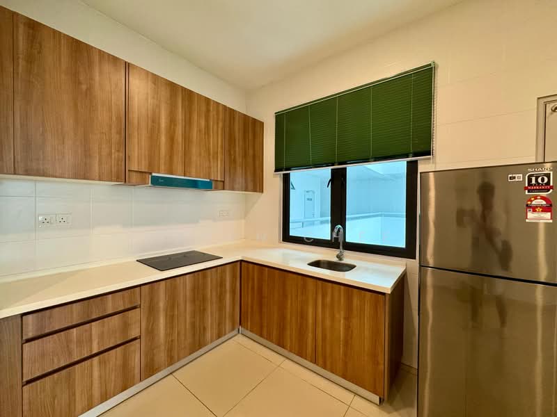 Kediaman Servis untuk Disewa di Pacific Star - Jason Chee - Kitchen - PropertyGuru.com.my