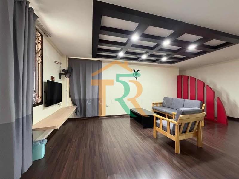 Pangsapuri untuk Dijual di Pangsapuri Maharani (City Towers) - Micole Tan - Living Room - PropertyGuru.com.my