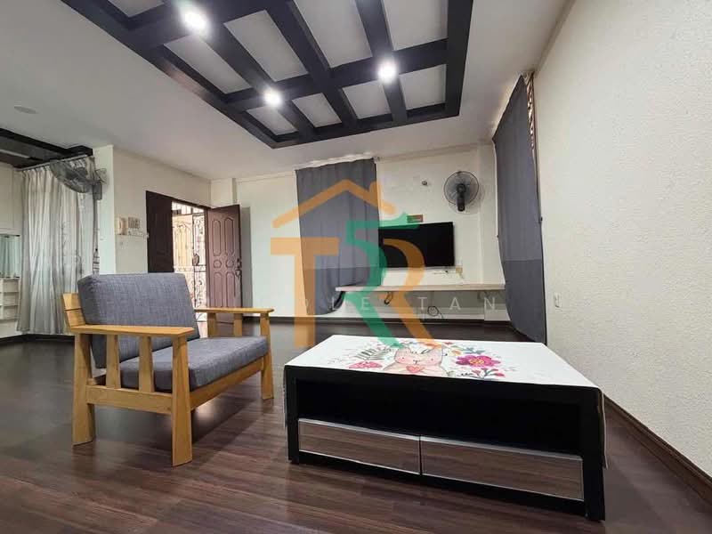 Pangsapuri untuk Dijual di Pangsapuri Maharani (City Towers) - Micole Tan - Living Room - PropertyGuru.com.my