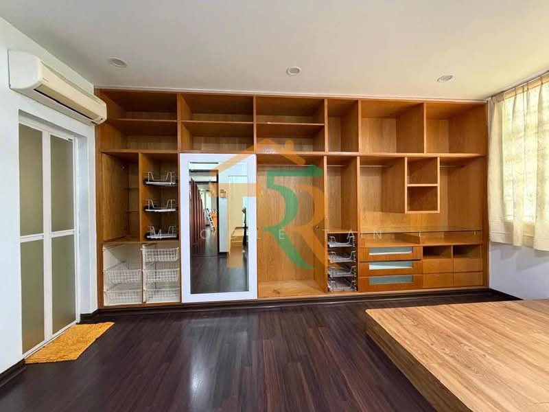 Pangsapuri untuk Dijual di Pangsapuri Maharani (City Towers) - Micole Tan - Bedroom - PropertyGuru.com.my