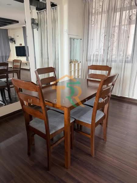 Pangsapuri untuk Dijual di Pangsapuri Maharani (City Towers) - Micole Tan - Dining Room - PropertyGuru.com.my