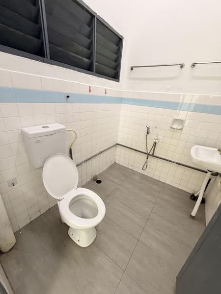 Rumah Teres 1-Tingkat untuk Disewa di Taman Sentosa (Johor Bahru) - Kenneth Tan - Bathroom - PropertyGuru.com.my