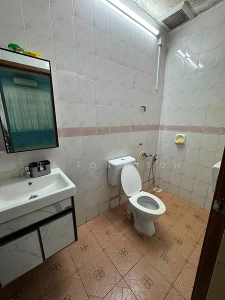 1-storey Terraced House for Sale in Taman Nusa Bestari (Iskandar Puteri (Nusajaya)) - Ee Fong Toh - Bathroom - PropertyGuru.com.my