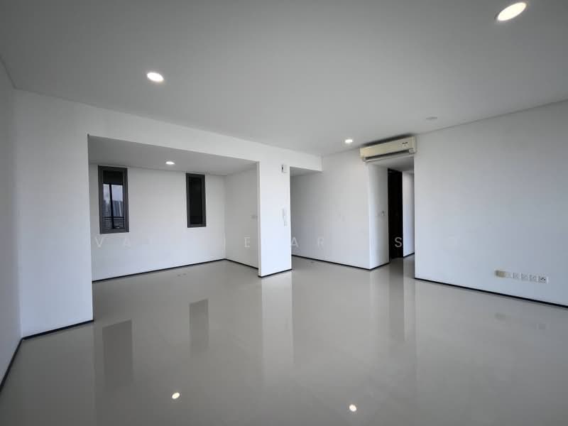 Condominium for Rent at The Fennel - Valerie Arnesto - Living Area - PropertyGuru.com.my