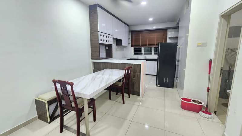 3-storey Terraced House for Sale in Puchong (Selangor) - Shermaine Chan - Kitchen - PropertyGuru.com.my