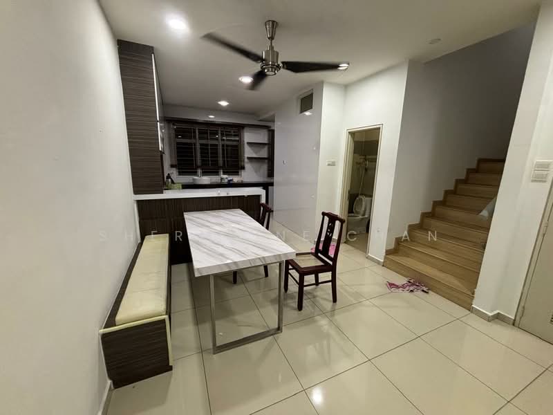 3-storey Terraced House for Sale in Puchong (Selangor) - Shermaine Chan - Kitchen - PropertyGuru.com.my