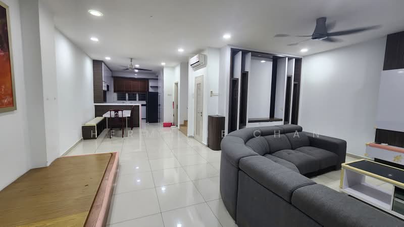 3-storey Terraced House for Sale in Puchong (Selangor) - Shermaine Chan - Living Room - PropertyGuru.com.my