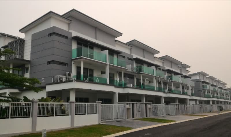 3-storey Terraced House for Sale in Puchong (Selangor) - Shermaine Chan - Exterior - PropertyGuru.com.my