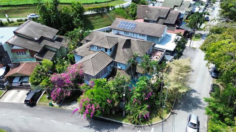 Bungalow House for Sale in Hulu Kelang (Kuala Lumpur) - Akmal Zakaria - PropertyGuru.com.my