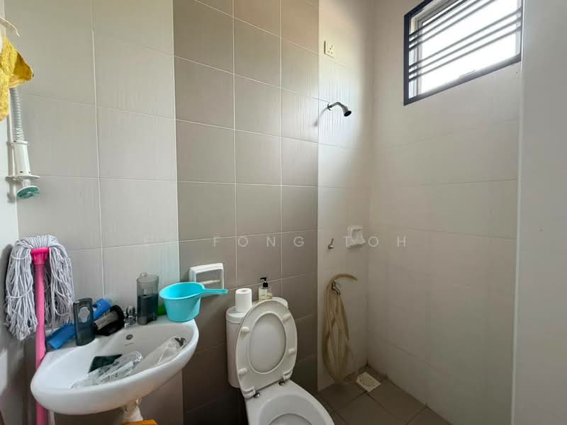 2-storey Terraced House for Sale in Nusa Sentral (Iskandar Puteri (Nusajaya)) - Ee Fong Toh - Bathroom - PropertyGuru.com.my