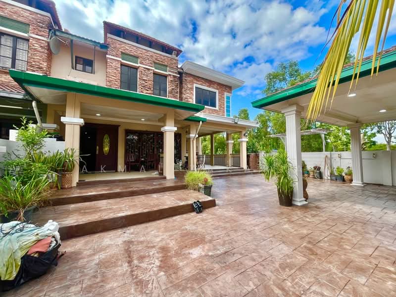 Rumah Teres 2-Tingkat untuk Dijual di Bandar Nusaputra (Puchong) - Akmal Zakaria - PropertyGuru.com.my