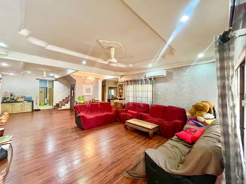 Rumah Teres 2-Tingkat untuk Dijual di Bandar Nusaputra (Puchong) - Akmal Zakaria - PropertyGuru.com.my