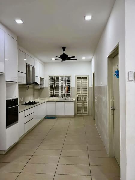 2-storey Terraced House for Sale in Jenjarom (Selangor) - Ammeer Nadzrai - Kitchen - PropertyGuru.com.my