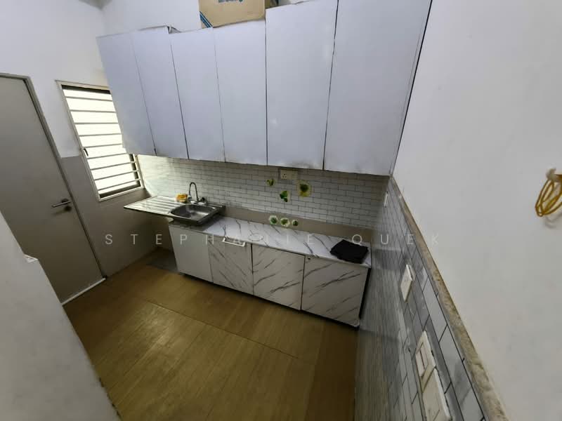 Rumah Teres 2-Tingkat untuk Disewa di Bandar Bukit Raja (Klang) - Stephanie Quek - Kitchen - PropertyGuru.com.my