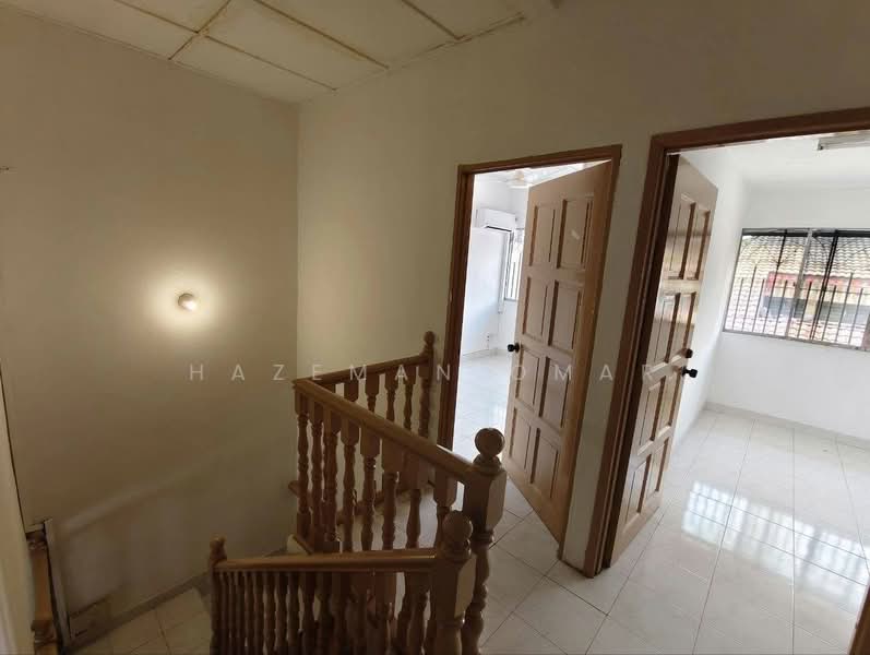 Rumah Teres 2-Tingkat untuk Dijual di Taman Sri Gombak (Gombak) - Hazeman Omar - Interior - PropertyGuru.com.my