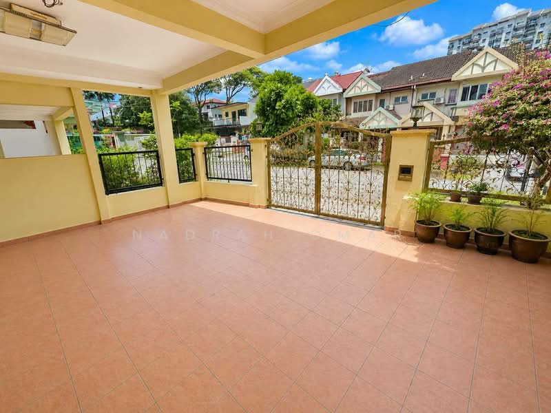 2.5-storey Terraced House for Sale in Bandar Sri Damansara (Selangor) - Nadrah Omar - Exterior - PropertyGuru.com.my