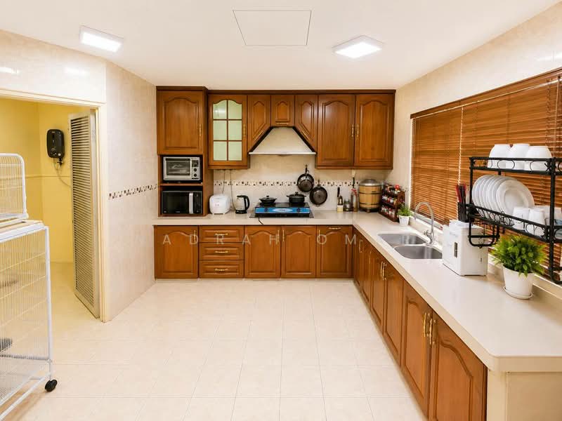 2.5-storey Terraced House for Sale in Bandar Sri Damansara (Selangor) - Nadrah Omar - Kitchen - PropertyGuru.com.my
