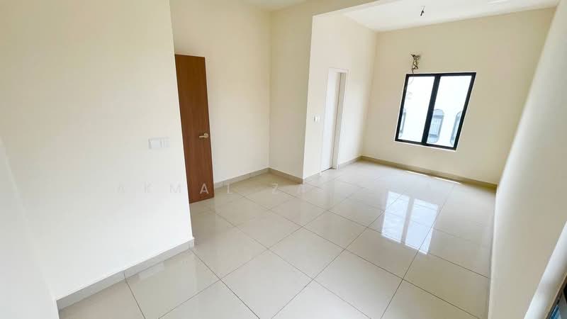 3-storey Terraced House for Sale in Gombak (Selangor) - Akmal Zakaria - PropertyGuru.com.my