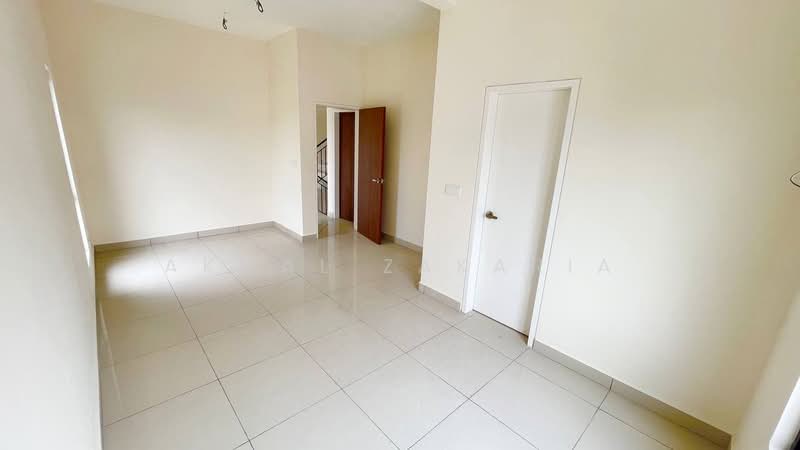 3-storey Terraced House for Sale in Gombak (Selangor) - Akmal Zakaria - PropertyGuru.com.my