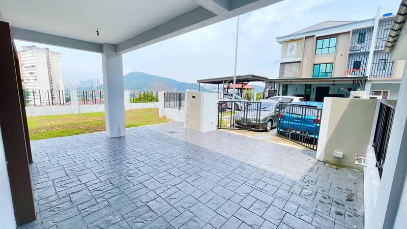 3-storey Terraced House for Sale in Gombak (Selangor) - Akmal Zakaria - PropertyGuru.com.my