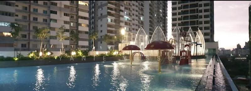 Service Residence for Sale at Twin Residences - Yanie Yussuf - Pool - PropertyGuru.com.my